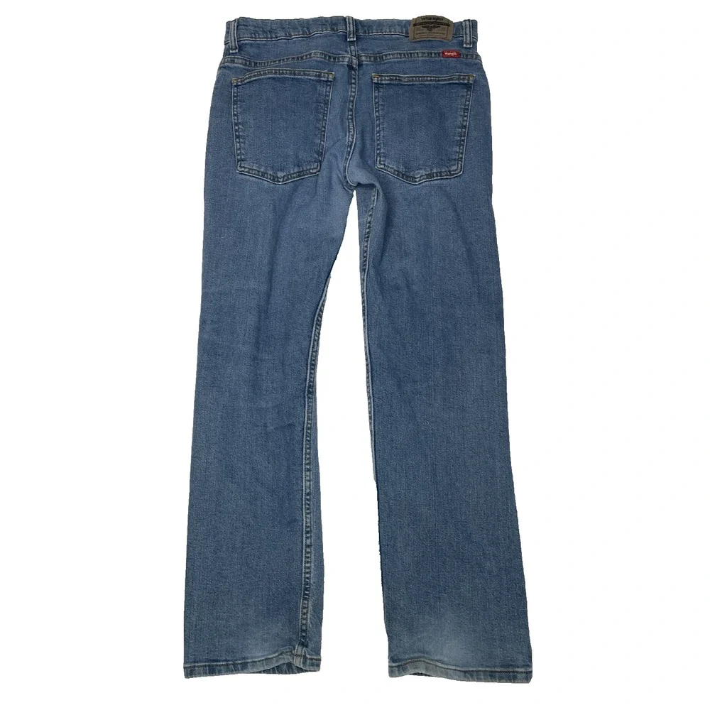 Wrangler Boys 16 Husky Straight Fit Jeans Medium Wash Stretch Denim